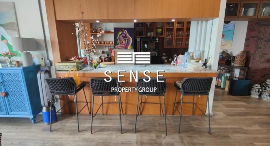 À vendre 3 chambres condo à Watthana, Bangkok