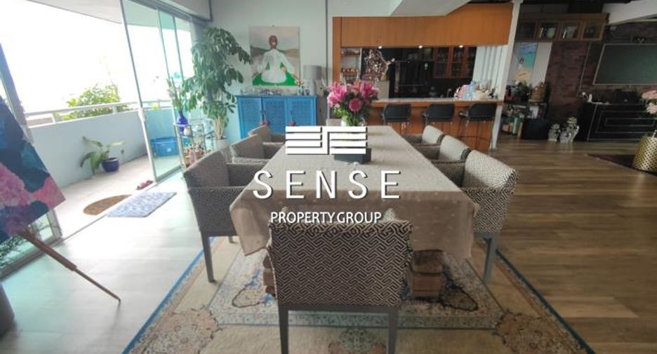 À vendre 3 chambres condo à Watthana, Bangkok