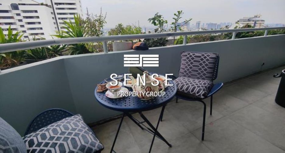 À vendre 3 chambres condo à Watthana, Bangkok