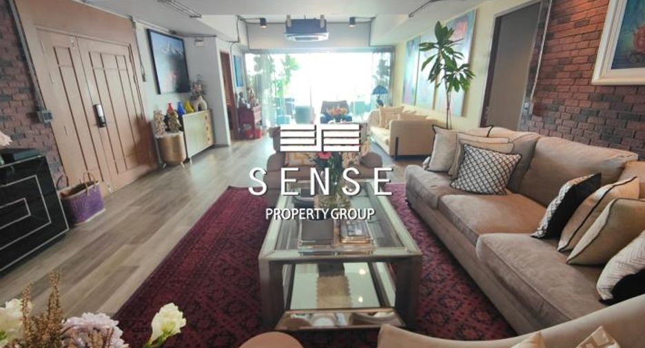 À vendre 3 chambres condo à Watthana, Bangkok