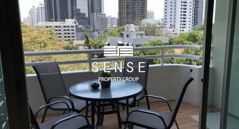 For rent 3 bedrooms condo in Khlong Toei, Bangkok