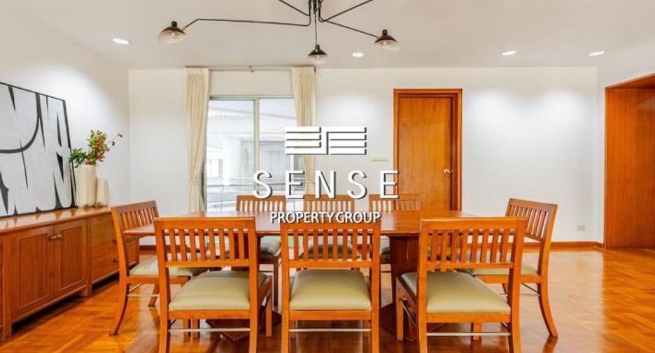 For rent 4 bedrooms condo in Watthana, Bangkok