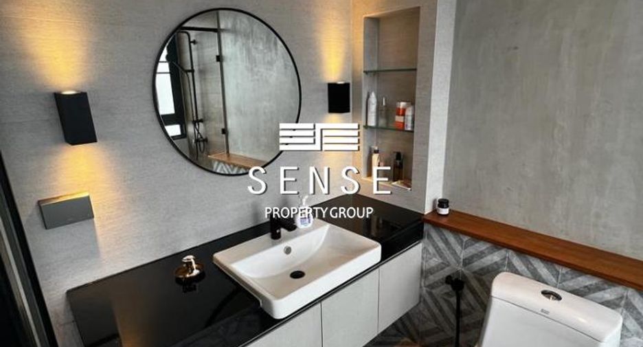 For rent 3 bedrooms condo in Watthana, Bangkok