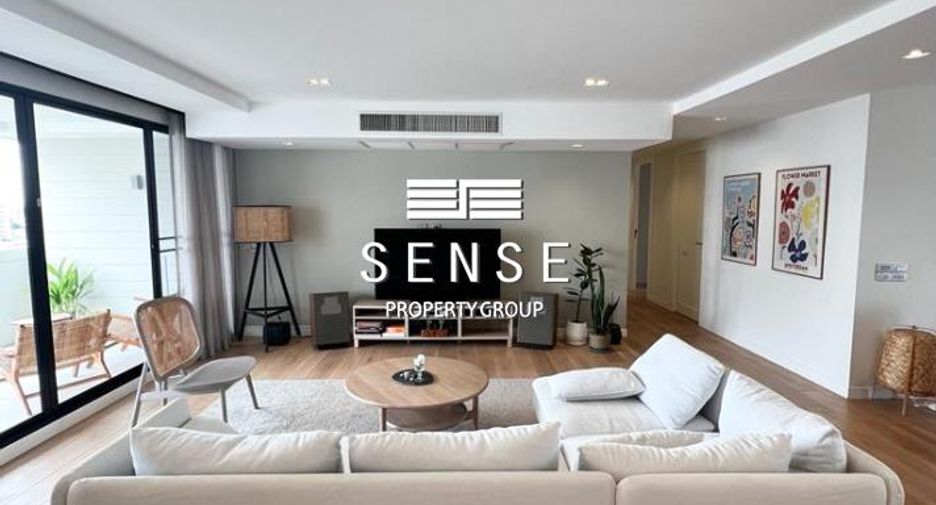 For rent 3 bedrooms condo in Watthana, Bangkok