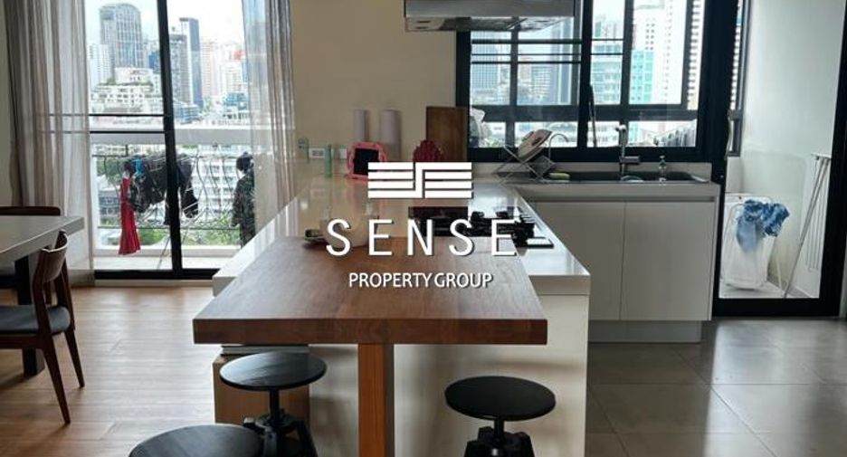For rent 3 bedrooms condo in Watthana, Bangkok