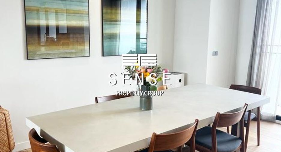 For rent 3 bedrooms condo in Watthana, Bangkok