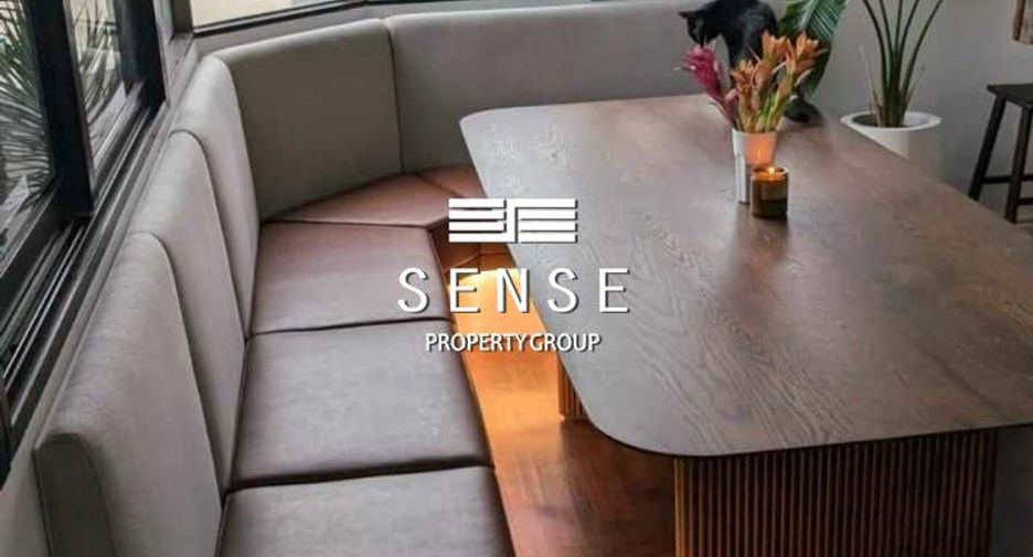 For sale 2 bedrooms condo in Khlong Toei, Bangkok