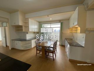 Wohnung zur Miete mit 3 Zimmer in Watthana, Bangkok