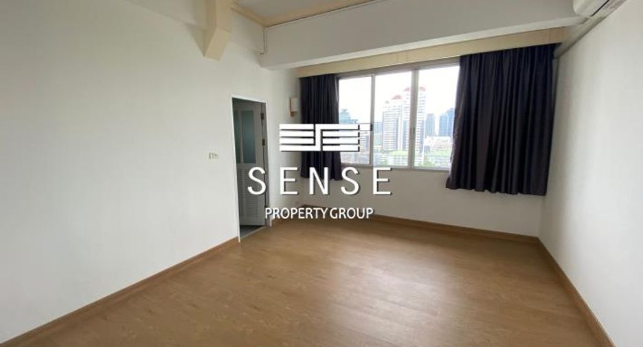 Wohnung zur Miete mit 3 Zimmer in Watthana, Bangkok