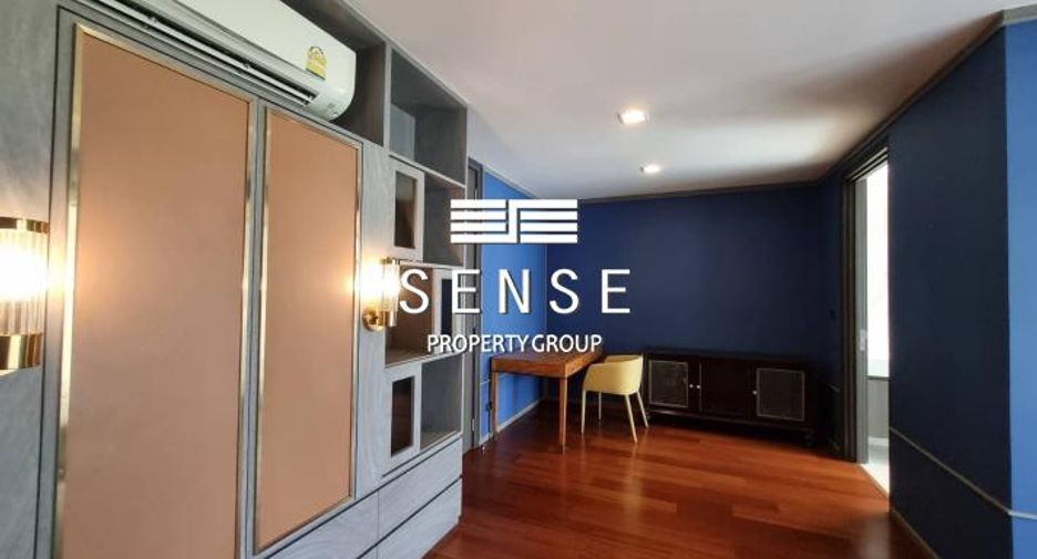Haus zum Kauf und zur Miete mit 4 Zimmer in Watthana, Bangkok