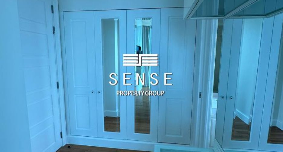 For rent 2 bedrooms condo in Watthana, Bangkok