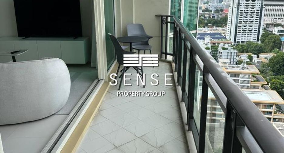 For rent 2 bedrooms condo in Watthana, Bangkok
