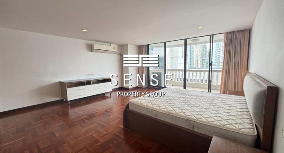 Condo en alquiler de 3 habitaciones en Khlong Toei, Bangkok