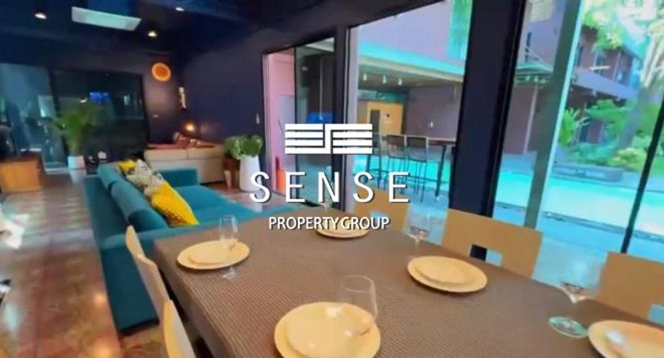 For rent 6 bedrooms house in Khlong Toei, Bangkok