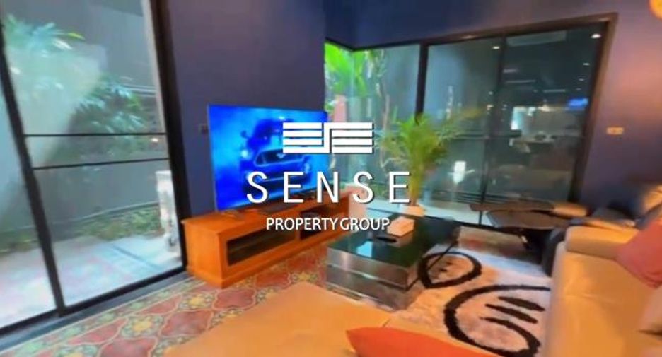 For rent 6 bedrooms house in Khlong Toei, Bangkok