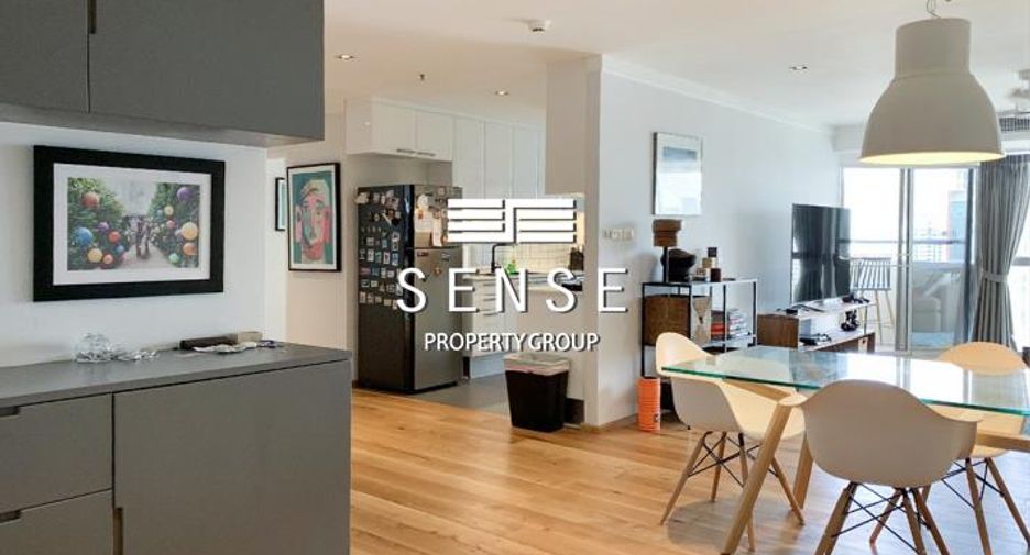 For sale 3 bedrooms condo in Khlong Toei, Bangkok