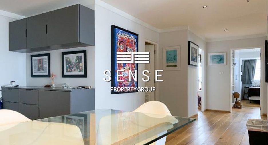 For sale 3 bedrooms condo in Khlong Toei, Bangkok