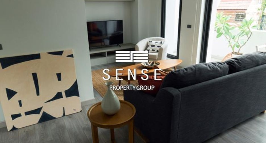 For rent 3 bedrooms townhouse in Watthana, Bangkok