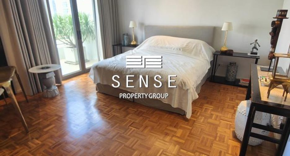 For sale 3 bedrooms condo in Sathon, Bangkok