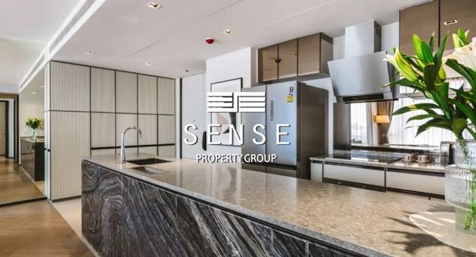 For rent 3 ベッドルーム condo in Watthana, Bangkok