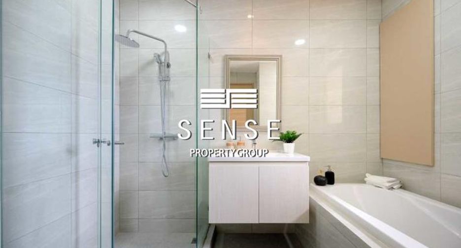 For sale 2 bedrooms condo in Watthana, Bangkok