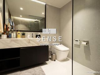 Condo en alquiler de 3 habitaciones en Watthana, Bangkok