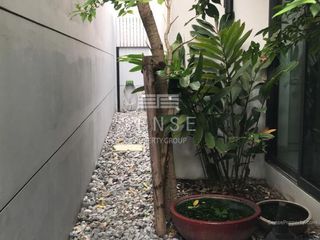 ให้เช่า 3 ห้องนอน ทาวน์เฮ้าส์ ใน คลองเตย, กรุงเทพฯ