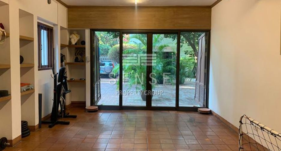 For rent 3 ベッドルーム house in Khlong Toei, Bangkok
