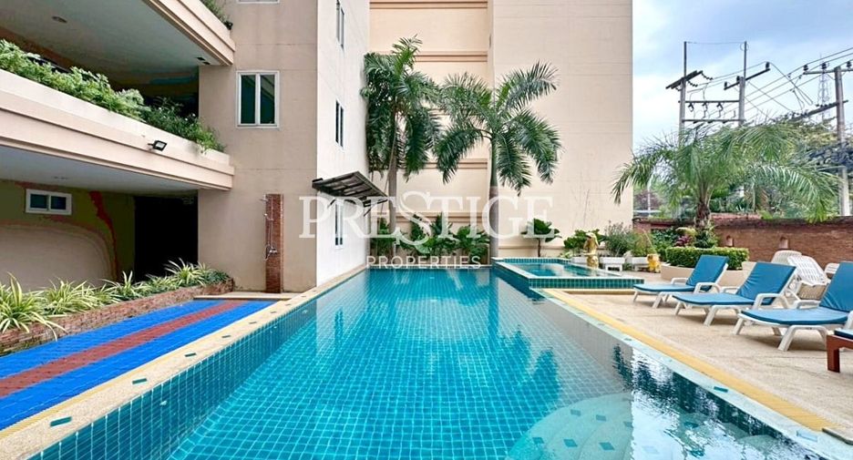 For sale 3 bedrooms condo in Bang Lamung, Chonburi