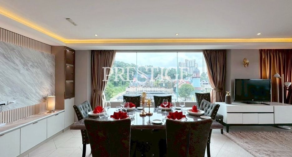 For sale 3 bedrooms condo in Bang Lamung, Chonburi