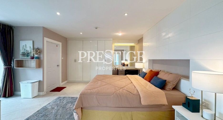 For sale 3 bedrooms condo in Bang Lamung, Chonburi