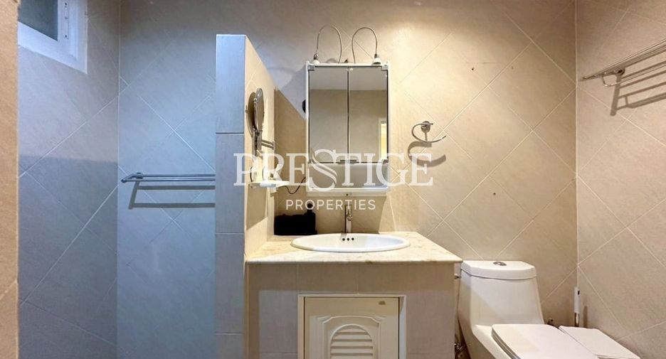 For sale 3 bedrooms condo in Bang Lamung, Chonburi