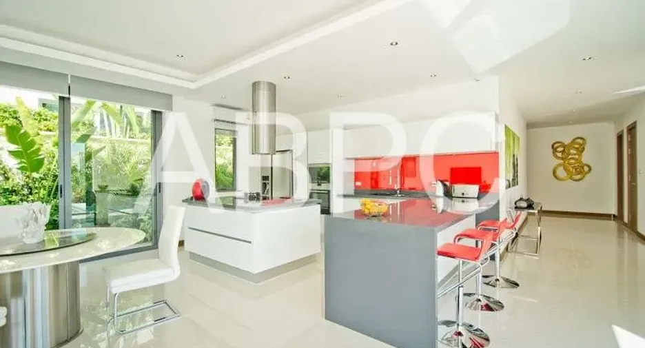 For rent and for sale 4 bedrooms house in Bang Lamung, Chonburi