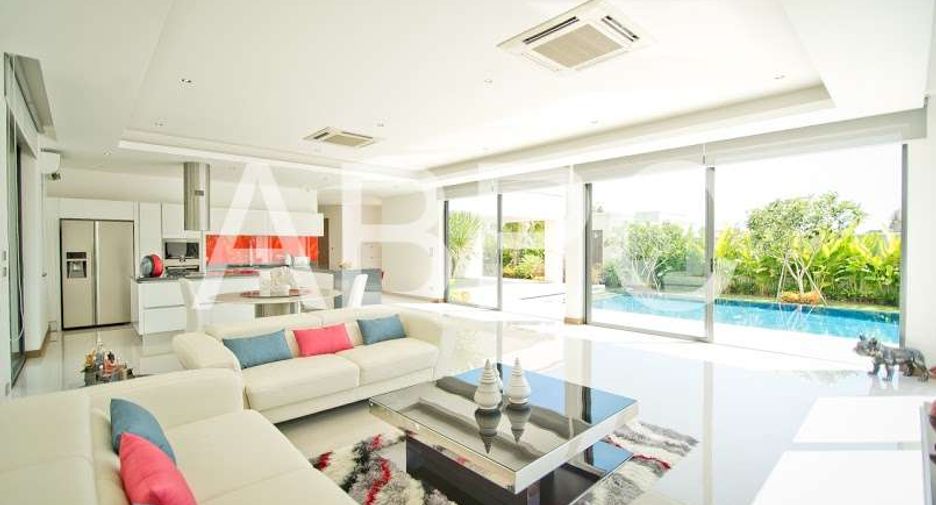 For rent そして for sale 4 ベッドルーム house in Bang Lamung, Chonburi