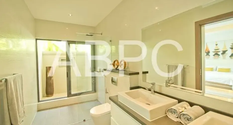 For rent and for sale 4 bedrooms house in Bang Lamung, Chonburi