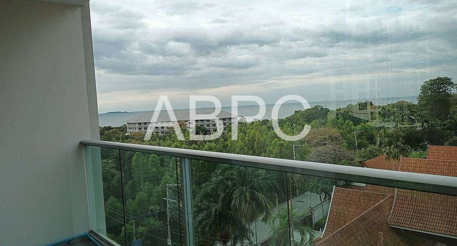 For sale 2 ベッドルーム condo in Bang Lamung, Chonburi