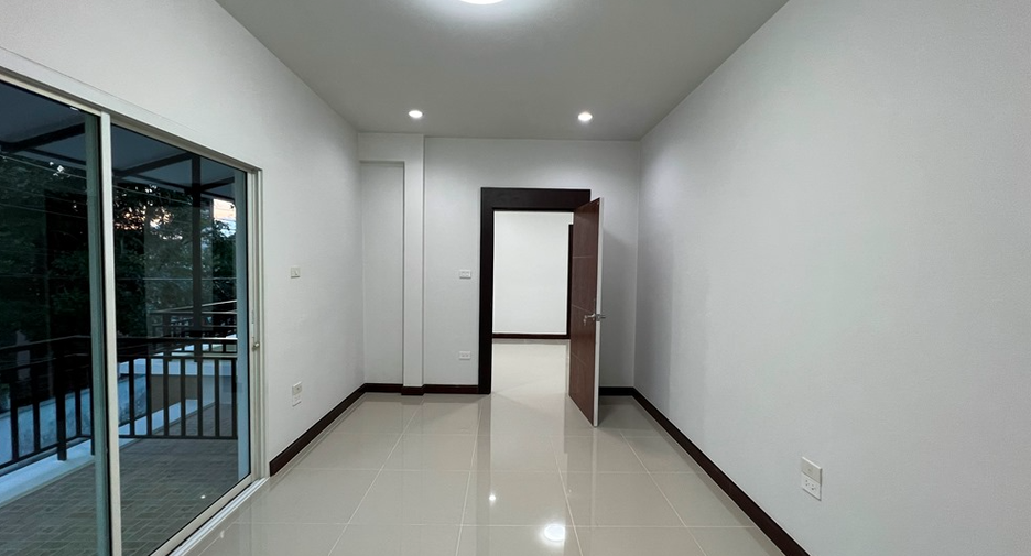 Haus zum Kauf mit 3 Zimmer in Mueang Udon Thani, Udon Thani