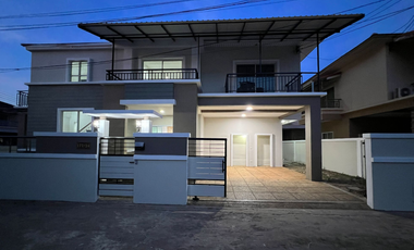 Продажа 3 спальни дом в Mueang Udon Thani, Удонтани