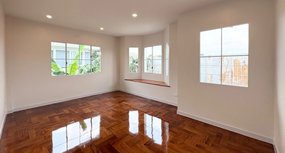 For sale 3 bedrooms house in Bang Kruai, Nonthaburi