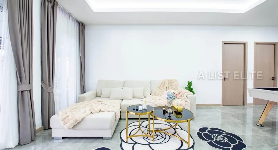 For rent 4 bedrooms house in Bang Lamung, Chonburi