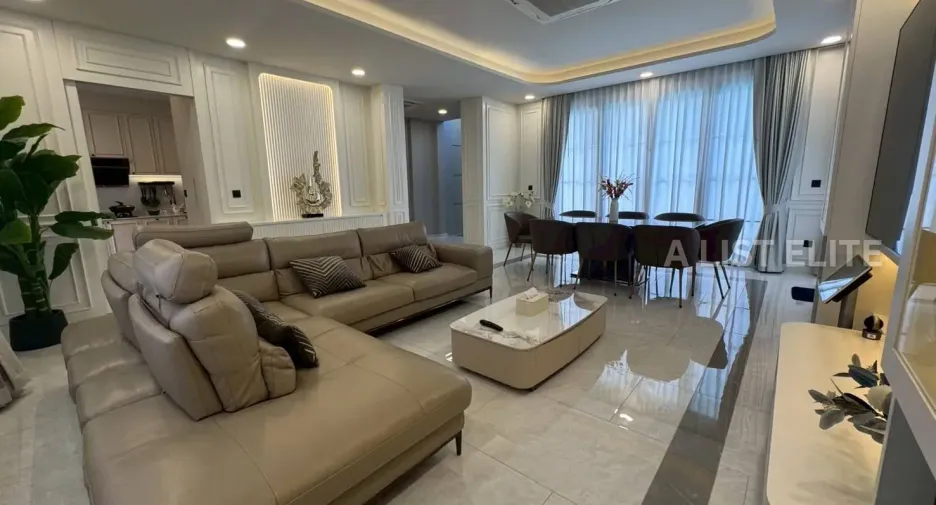For rent 7 bedrooms house in Bang Lamung, Chonburi
