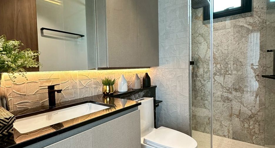 For sale 4 ベッドルーム house in Bang Lamung, Chonburi