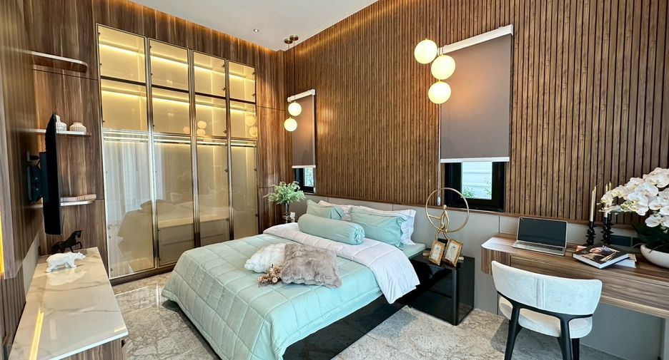 For sale 4 ベッドルーム house in Bang Lamung, Chonburi