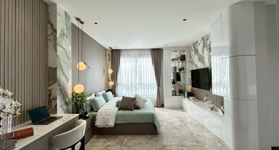 For sale 4 ベッドルーム house in Bang Lamung, Chonburi
