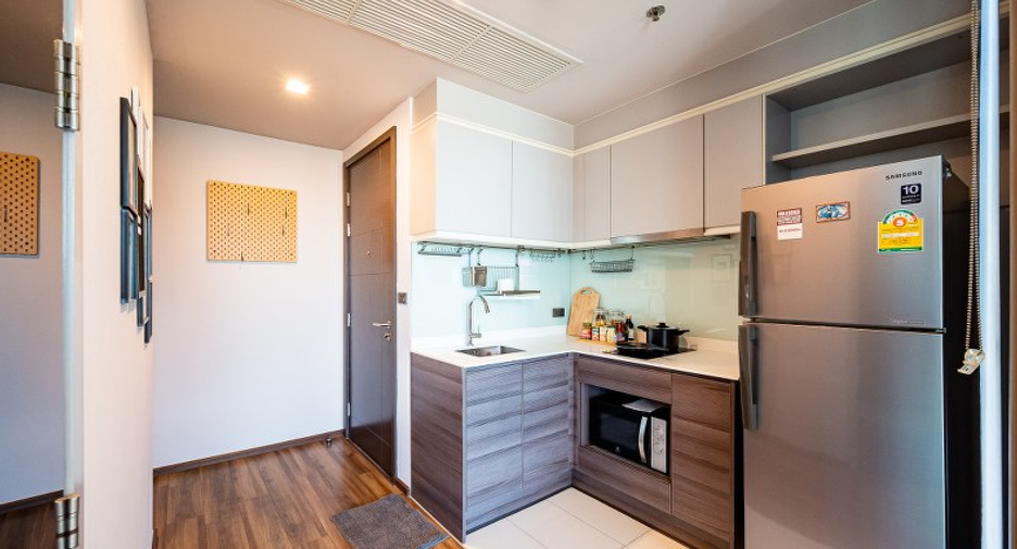 Продажа 1 кровать кондо в Щаттхана, Бангкок