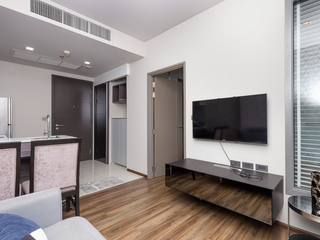 For sale 1 bed condo in Watthana, Bangkok