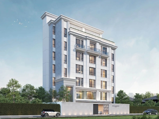 Casa en venta de 8 habitaciones en Phaya Thai, Bangkok