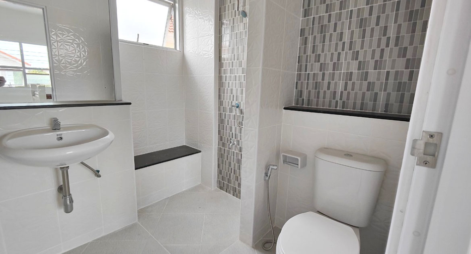 For sale 3 bedrooms house in Mueang Nonthaburi, Nonthaburi