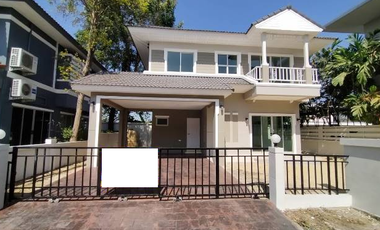 For sale 3 bedrooms house in Mueang Nonthaburi, Nonthaburi