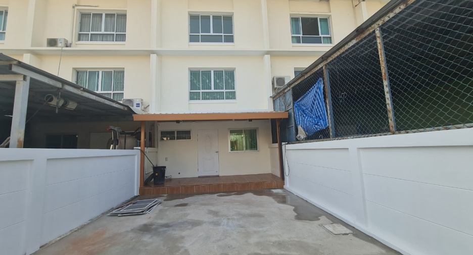 Продажа 3 спальни таунхаус в Khlong Luang, Патумтани